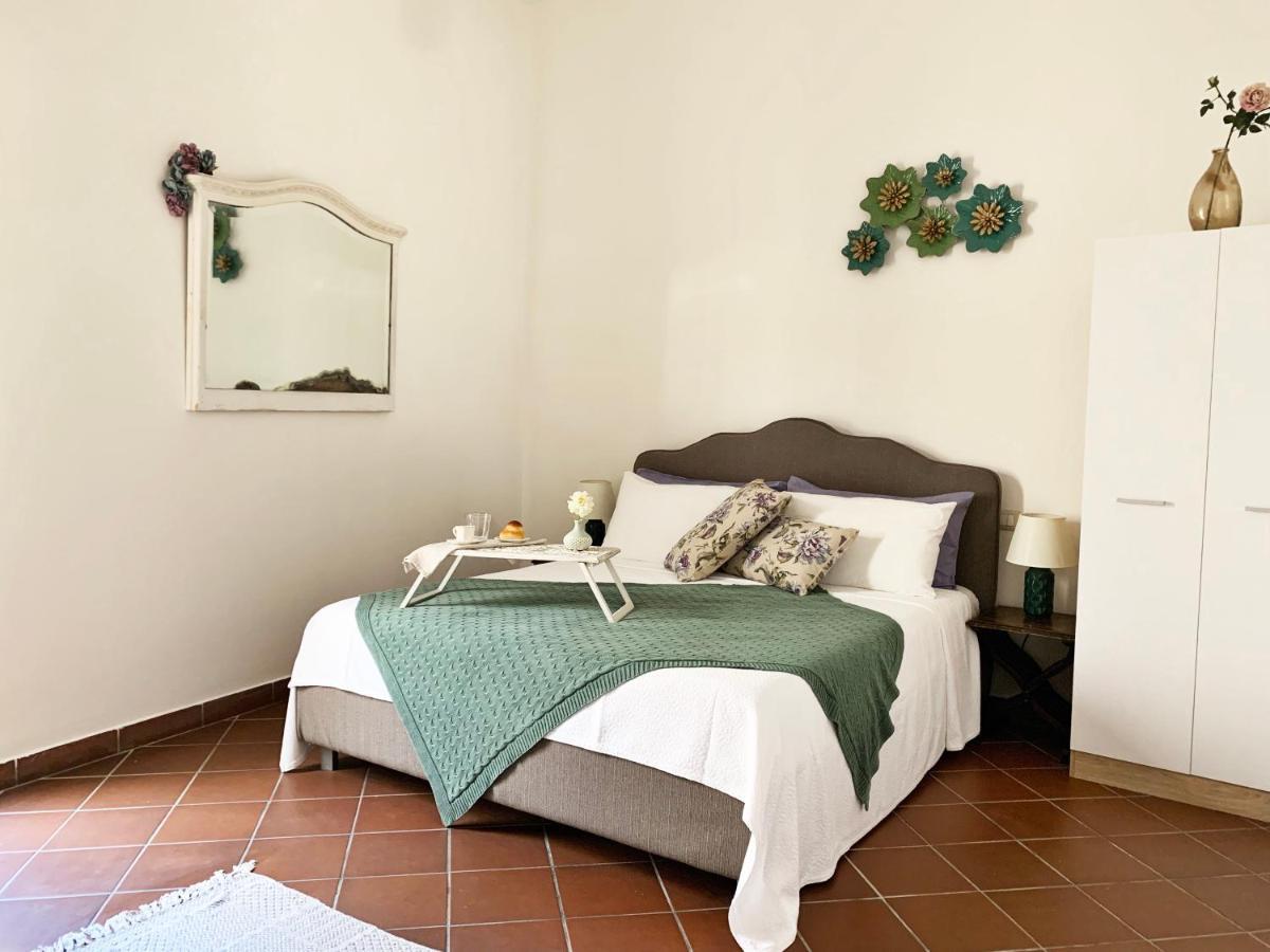 Upstairs - Lazy Terrace Villa Lecce Luaran gambar