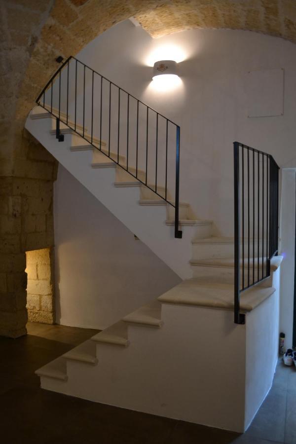 Upstairs - Lazy Terrace Villa Lecce Luaran gambar